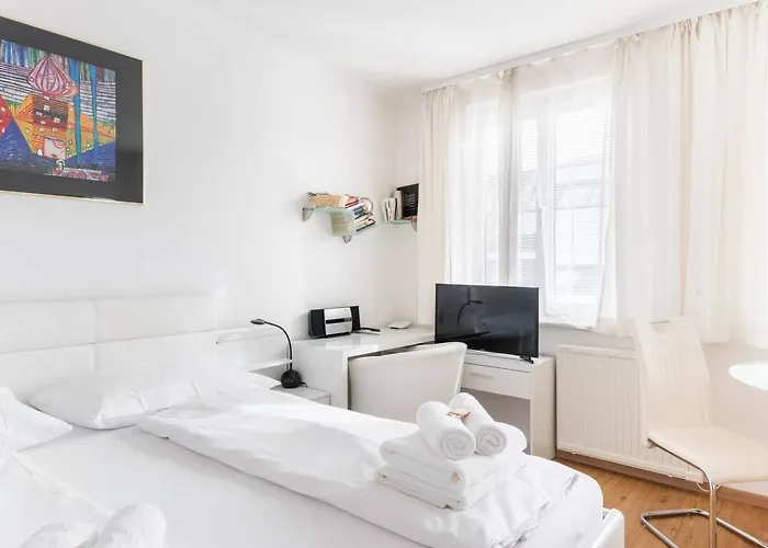 Sunny By Jr - Monthly Apartamento Viena